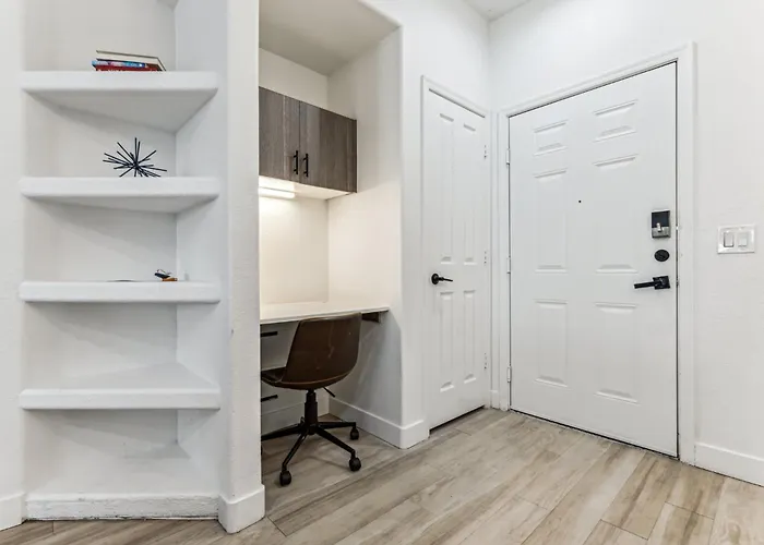 Apartment Cozysuites By The Stadium With Pool 20 *